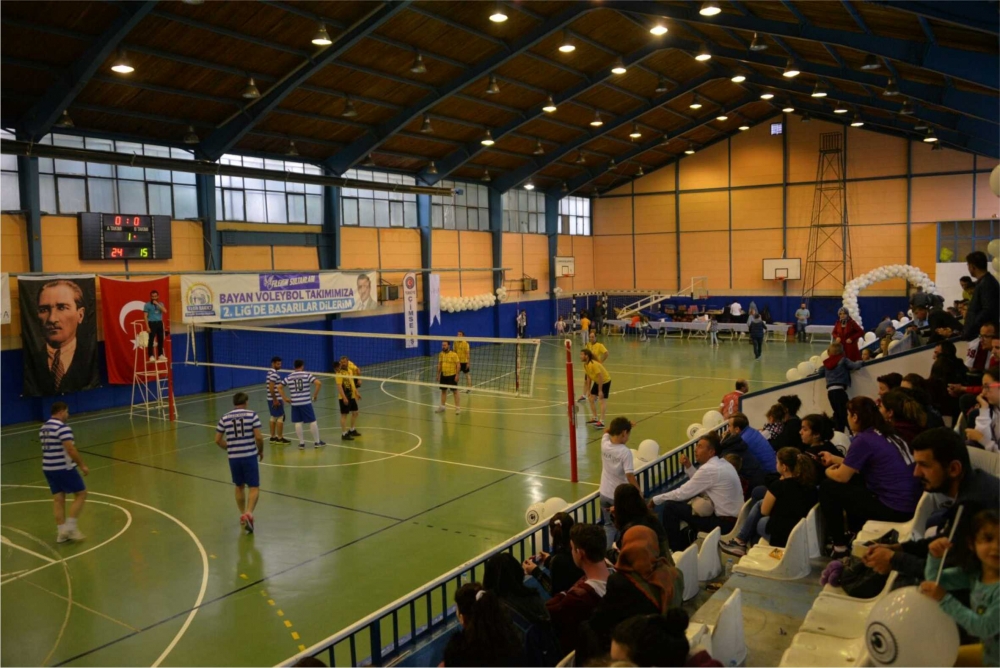 VİTRA ÇALIŞANLARI VOLEYBOLDA BULUŞTU 15