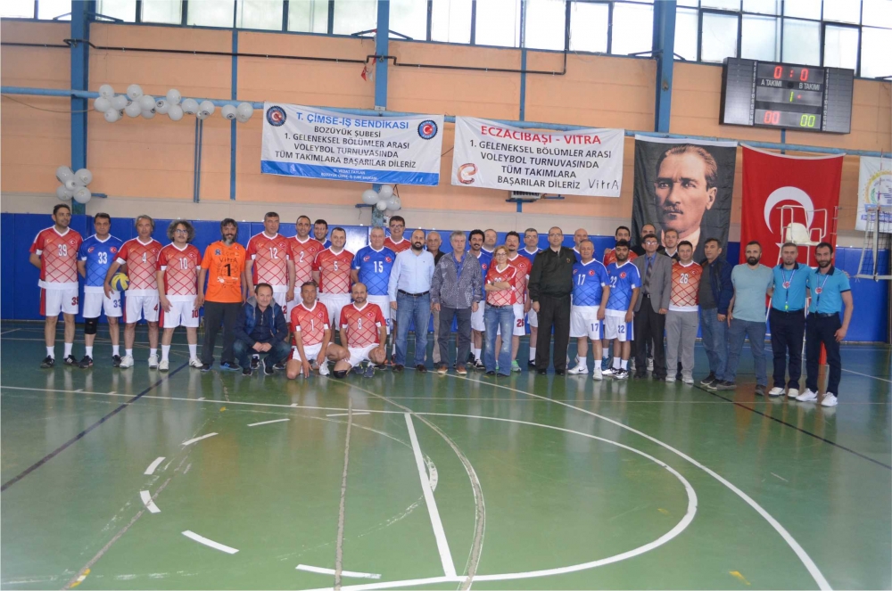 VİTRA ÇALIŞANLARI VOLEYBOLDA BULUŞTU 20