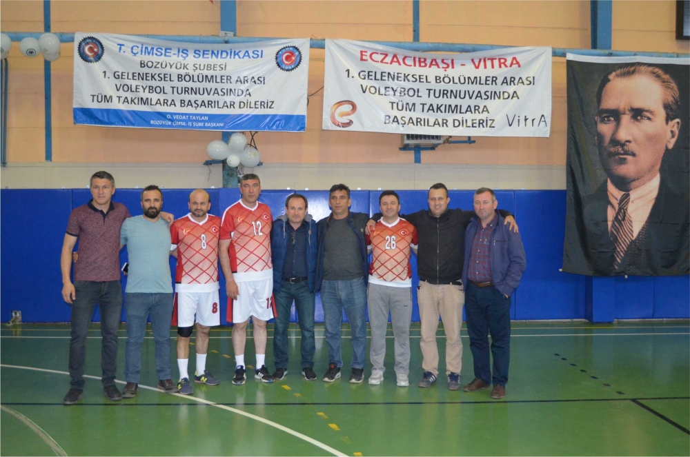 VİTRA ÇALIŞANLARI VOLEYBOLDA BULUŞTU 4