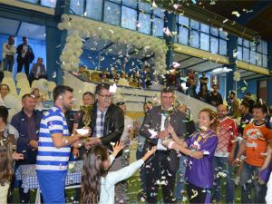 VİTRA ÇALIŞANLARI VOLEYBOLDA BULUŞTU