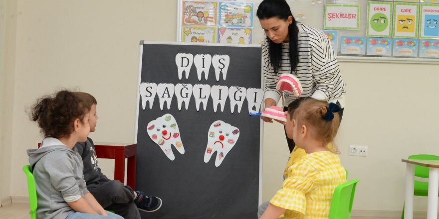 Bozüyük'te minik öğrencilere ağız ve diş sağlığı eğitimi verildi