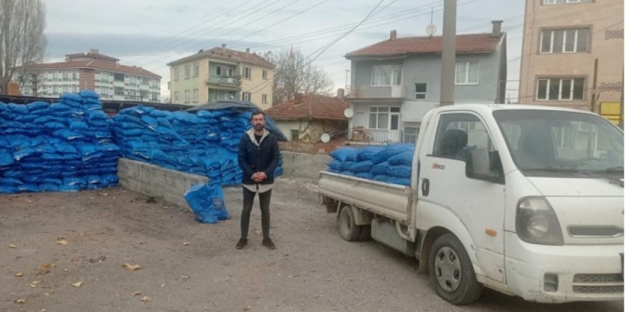 Söğüt esnafından kış yardımı