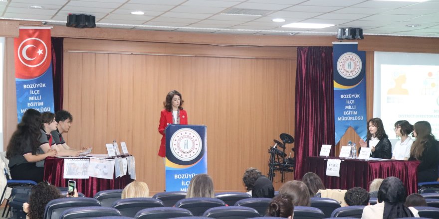 "The Great Debate" İngilizce Münazara Yarışması Yapıldı