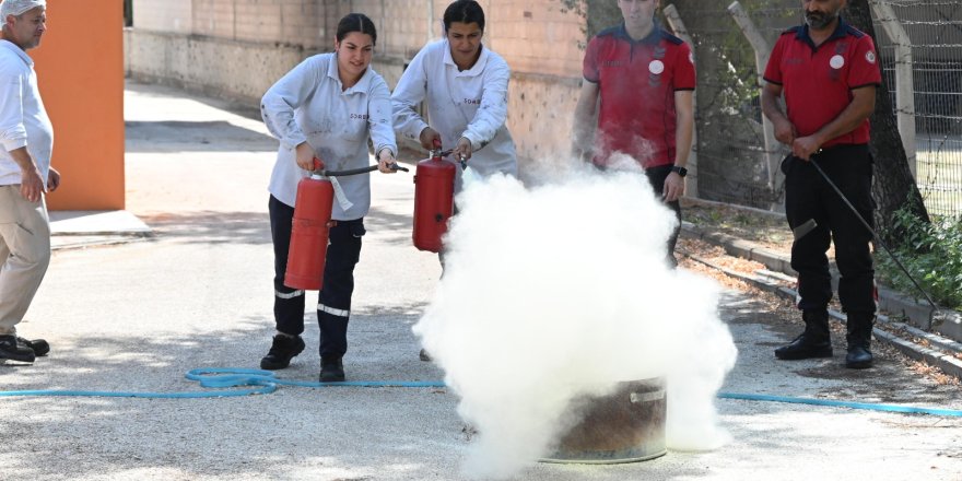 Fabrika Personeline Yangın Eğitimi