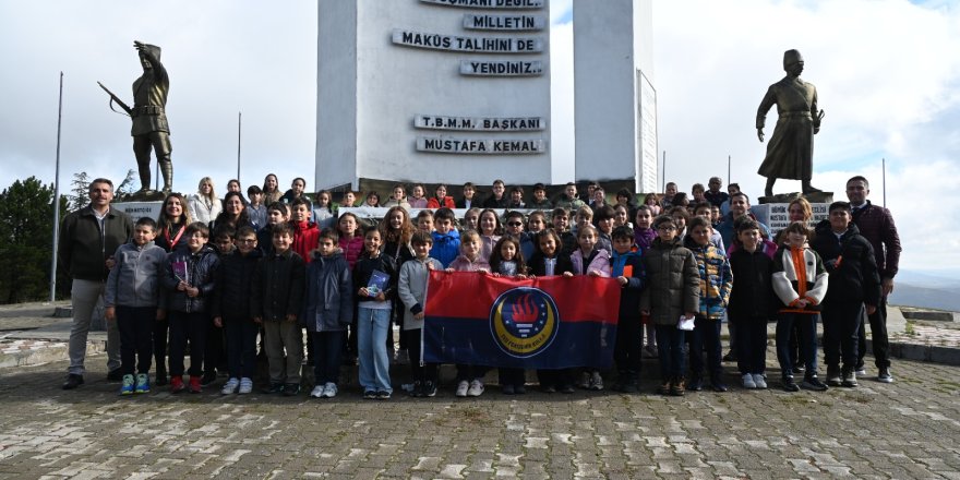 Eskişehirli Öğrencilere Bozüyük Gezisi