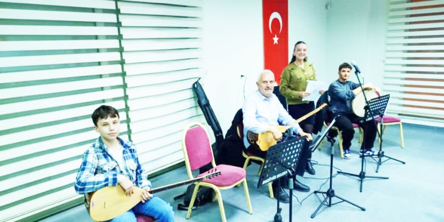 Türk Halk Müziği Korosu Çalışmalara Başladı