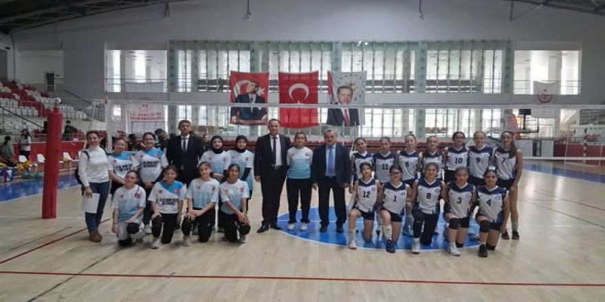Bozüyük'e Voleybol Turnuvası