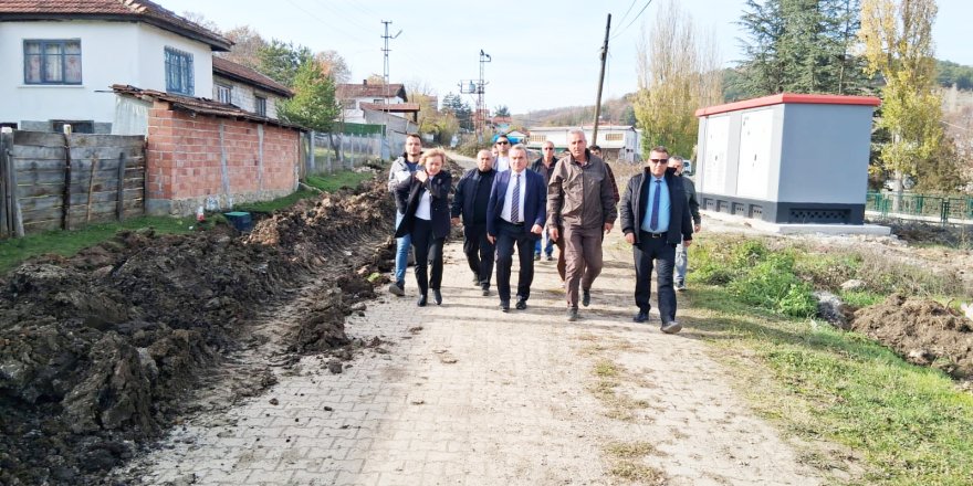 Kaymakam Öztürk, Su Hattı Çalışmalarını İnceledi