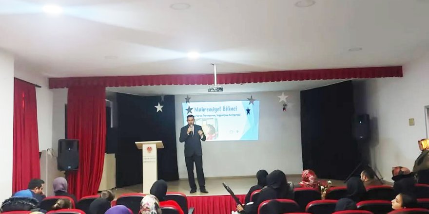 Öğrencilere Mahremiyet Bilinci Semineri