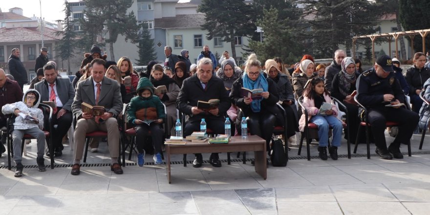 Kitap Okuma Etkinliği Yapıldı