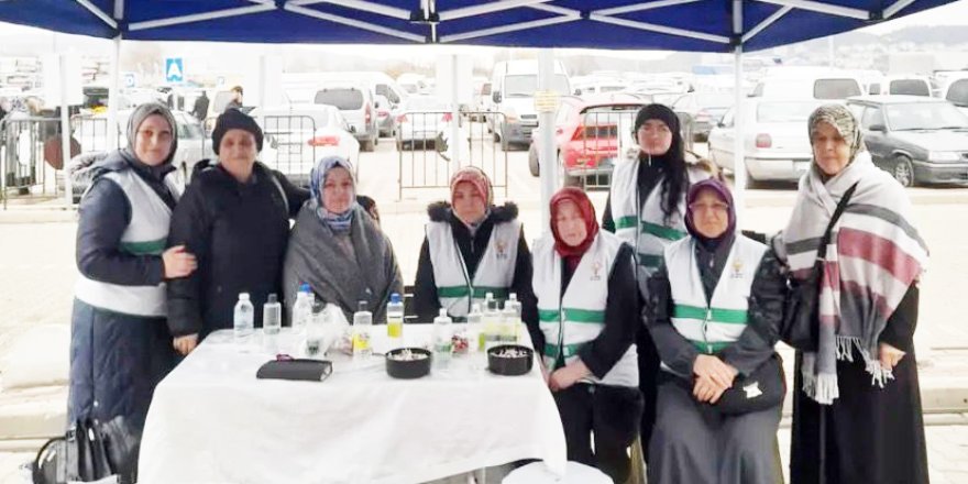 AK Parti Üye Standı Açtı