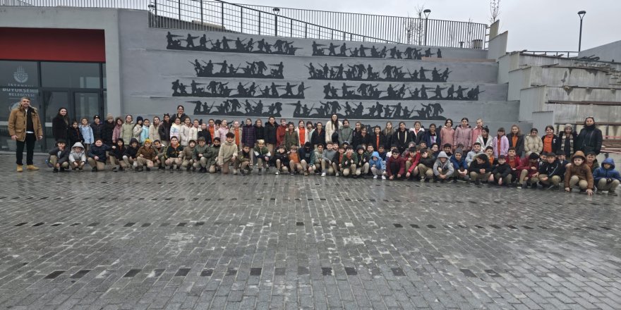 Öğrenciler Anı Evi'ni Gezdi