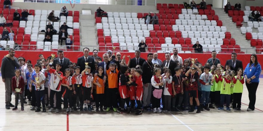 Geleneksel Çocuk Oyunları Tamamlandı