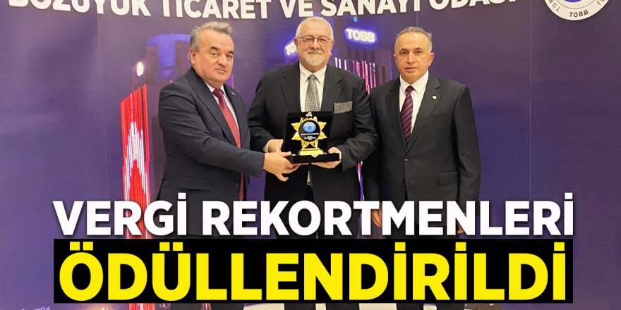 Vergi Rekortmenleri Ödüllendirildi