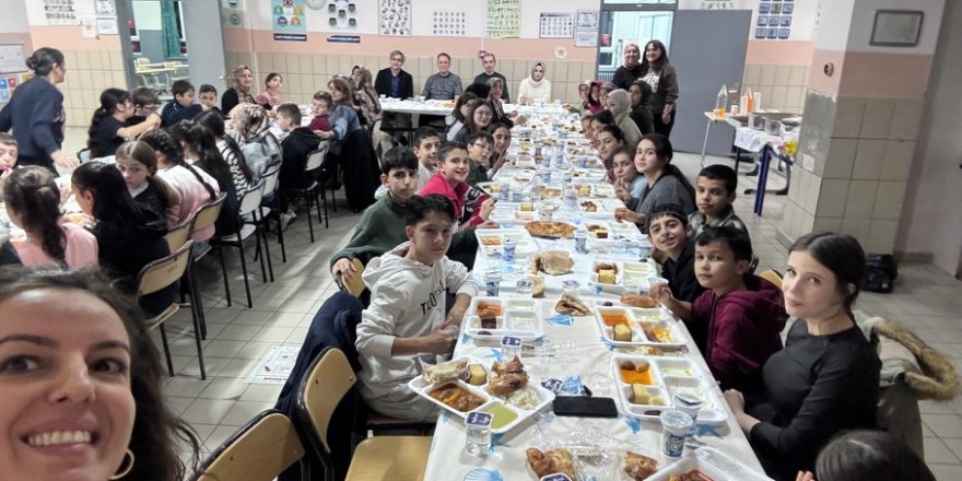 Bozüyük'te Öğrencilere İftar Programı