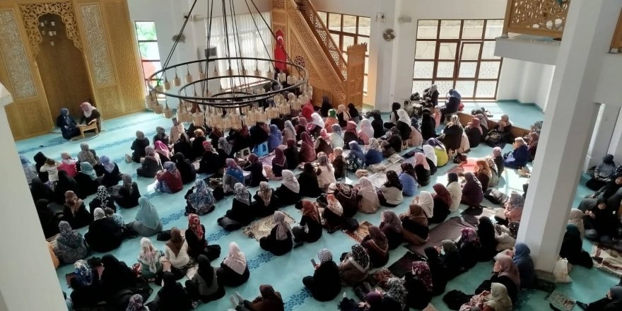 Bozüyük’te Kadınlara Özel Kadir Gecesi Programı