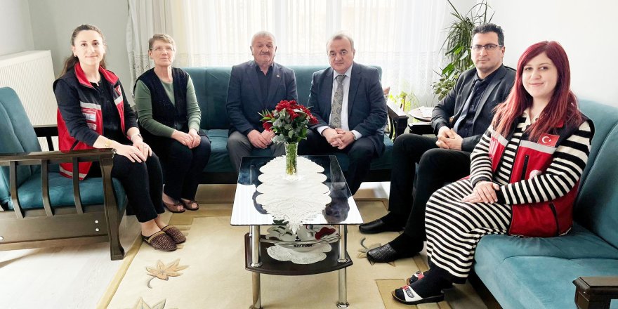 Kaymakam Öztürk'ten Şehit Aileleri ve Gazilere Zİyaret