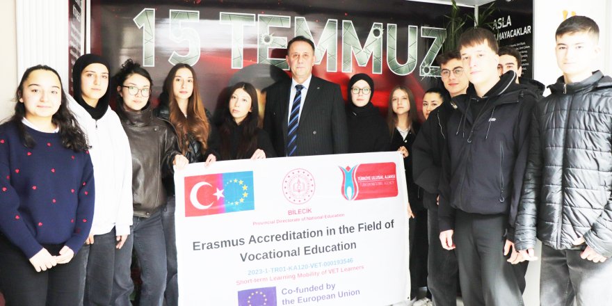 Öğrenciler Projelerini Anlattı