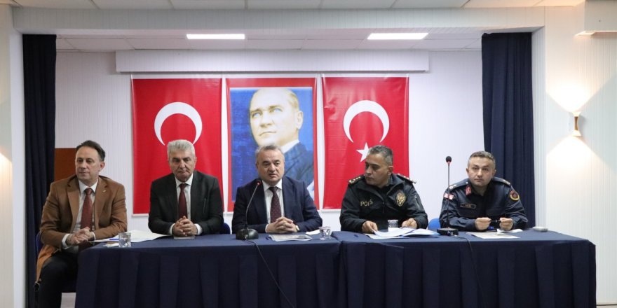 Bozüyük'te Okul Güvenliği Toplantısı