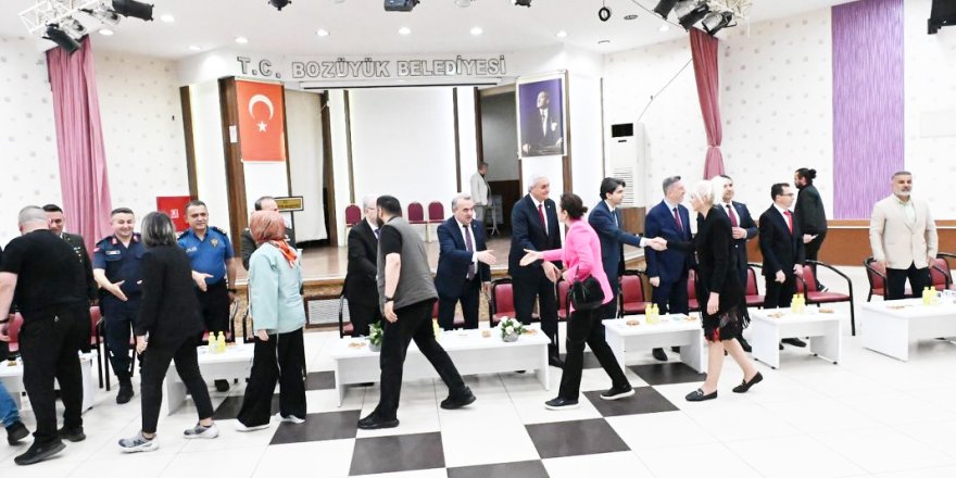 Bozüyük'te Bayramlaşma Programı