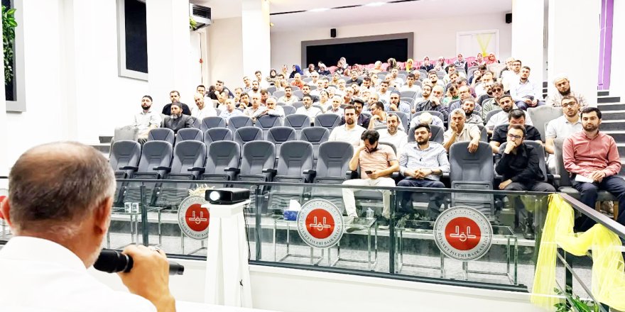 Bozüyük’te Yaz Kur’an Kursları Öncesi Personel Eğitim Semineri 