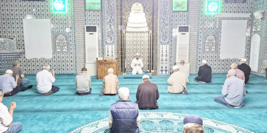 Müftü Arpacı Yeşil Cami Cemaatiyle Buluştu