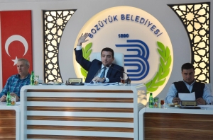 BOZÜYÜK BELEDİYE BÜTÇESİ 75 MİLYON TL OLARAK KABUL EDİLDİ