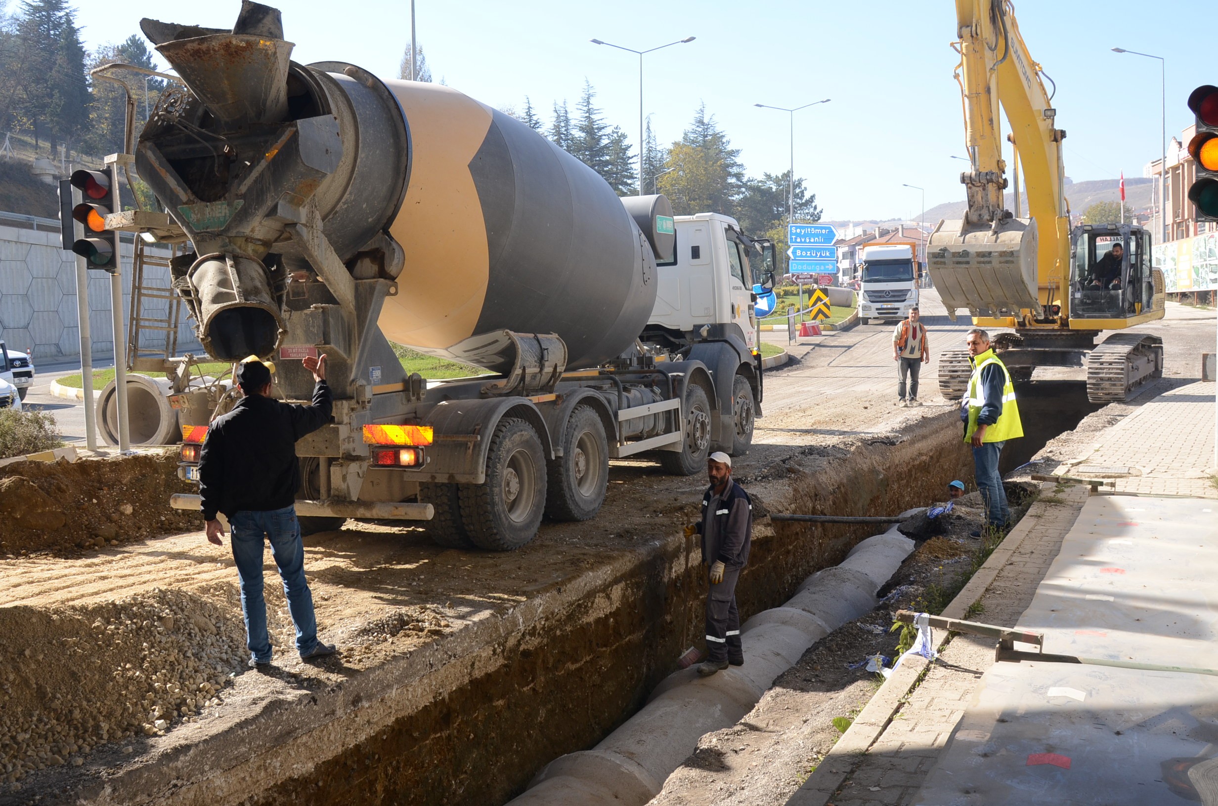 BOZÜYÜK BELEDİYESİNDEN ALT YAPIYA DEV YATIRIM