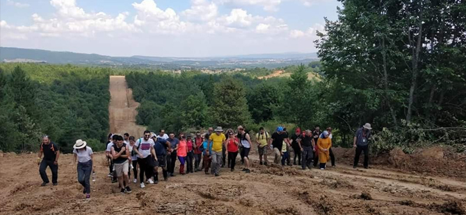 DOĞA SPORLARI KÜÇÜKELMALI'DA BULUŞTU