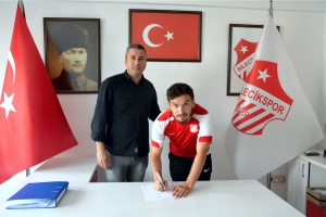 BİLECİK SPOR'DAN İMZA ŞOV