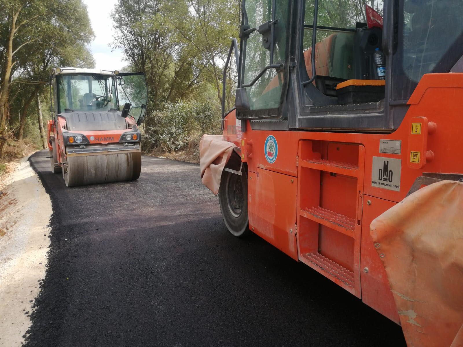 KÖY YOLLARI ASFALTLANIYOR