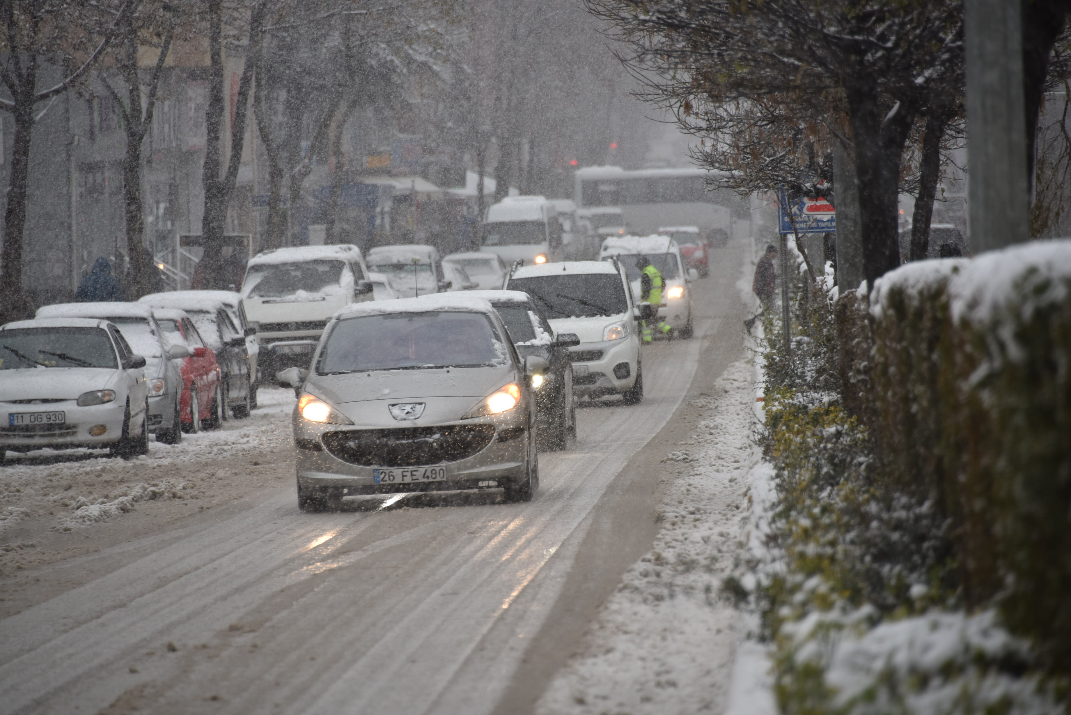 BELEDİYE İŞ BAŞINDA