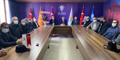 Bozüyüklü muhtarlardan AK Parti'ye ziyaret