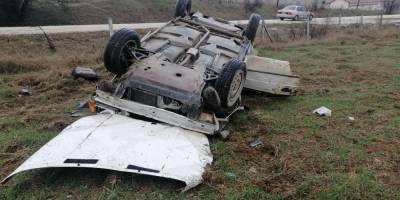 Kontrolden çıktı, takla attı