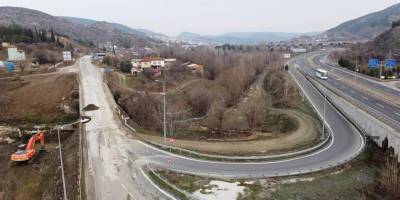 Bilecik ayrımı köprülü kavşağında inceleme