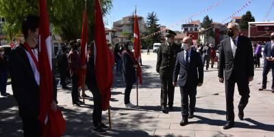 19 MAYIS COŞKUYLA KUTLANDI