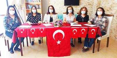 İLK KADIN DERNEĞİ KURULDU