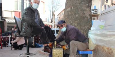 Ayakkabı boyacıları ortada kaldı