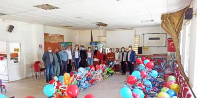 ANLAMLI BİR PROJEYE İMZA ATTILAR