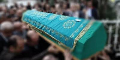 Ahşap tabut alınacak