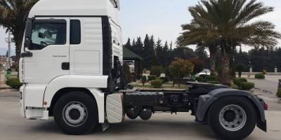2009 model MAN TGA çekici icradan satılıktır