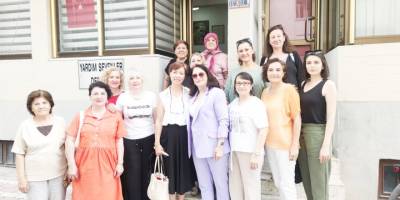 CHP Kadın Kolları, Nalbantoğlu'nu Ziyaret Etti