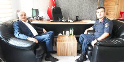 Başkan Bakkalcıoğlu'ndan İlçe Jandarma Komutanı Özek'e Ziyaret