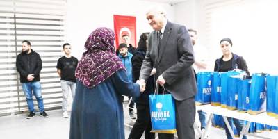 İhtiyaç Sahiplerine Bayram Desteği Yapıldı