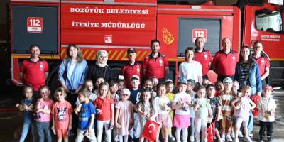 Minik Öğrencilere Yangın Eğitimi