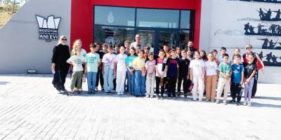 Öğrencilerden Anı Evi'ne Ziyaret