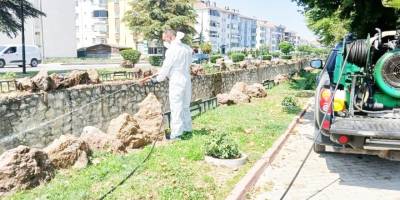 Kanal Boyu'nda İlaçlama Çalışmaları