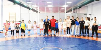 Güreş Kursuna Yoğun İlgi