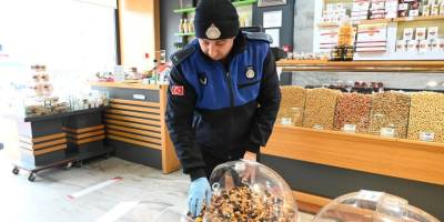 Kuruyemişçiler Denetlendi!