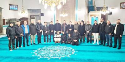 Umreciler Dualarla Uğurlandı